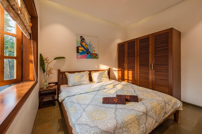 5, SaffronStays Happy Fields, Pune