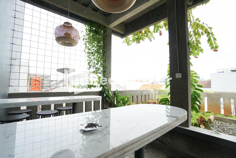 Bathroom 3, Tomang Gelong Guest House Syariah RedPartner, West Jakarta