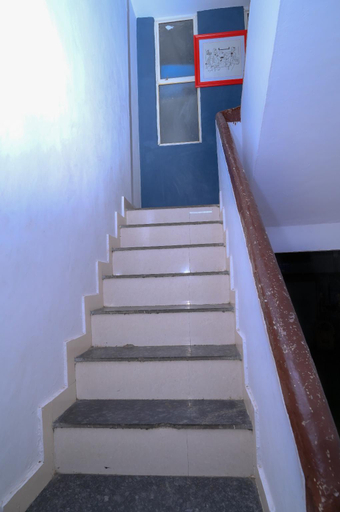 Others 5, Stay Inn Executive, Pune