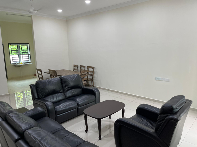 Others 3, Serom 3 Homestay, Ledang