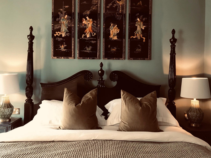 Bedroom 2, Bridge House Hotel, Dorset