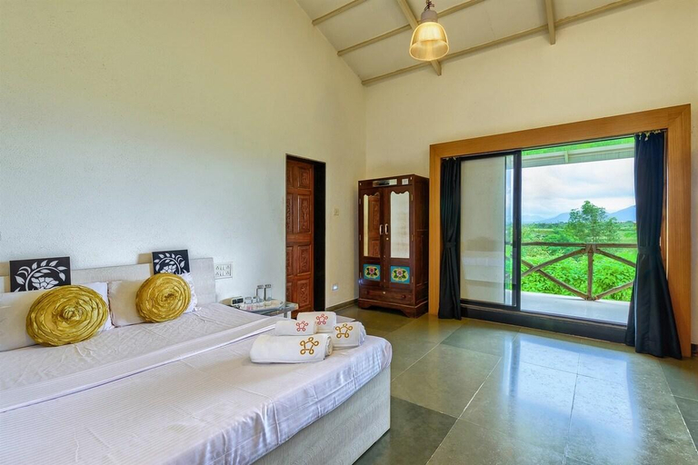 Bedroom 3, SaffronStays Le Soil, Nashik