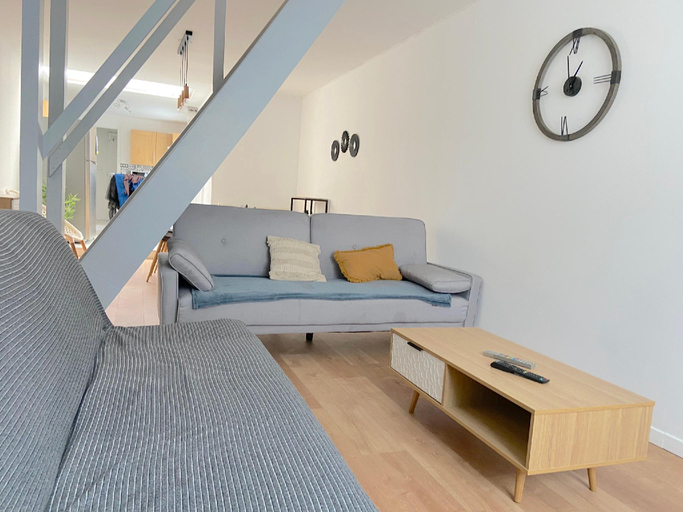Others 4, Maison Cosy 4 chambres 2 SDB Proche Lille, metro, Nord