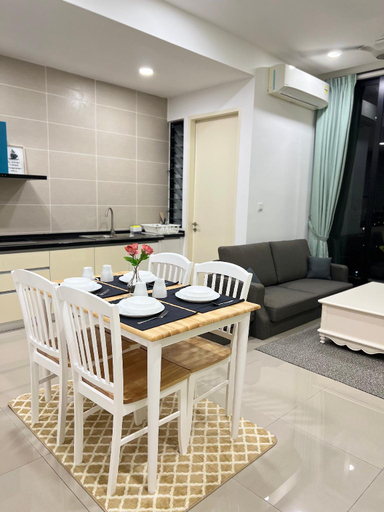 Others 5, Almas suite, Johor Bahru
