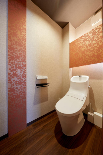 Bathroom 3, Kokon Tengachaya with a free parking direct to KIX, Osaka