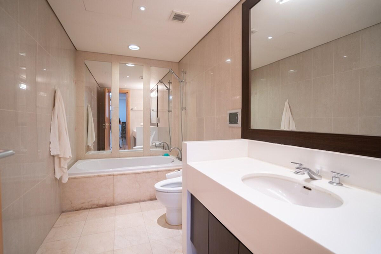 Bedroom 3, Gangnam Luxury Apartment 3 Bedrooms, 2 Bathrooms, 71 sqm, 235 sqm. Long-term inquiries welcome., Gangnam