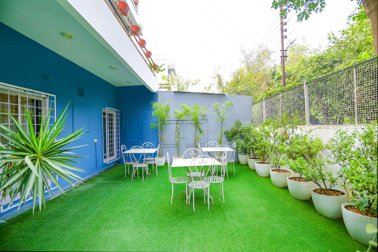 Food & Drinks 4, FabHotel F9 Noida Sector 51, Gautam Buddha Nagar