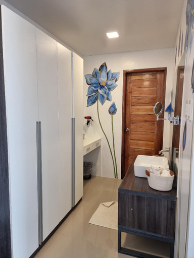 Bathroom 2, Arya Exclusive Villa, Koronadal City
