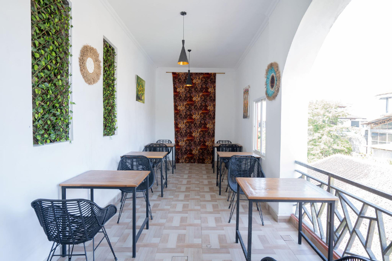 Others 3, Oki Taru Residence, Badung