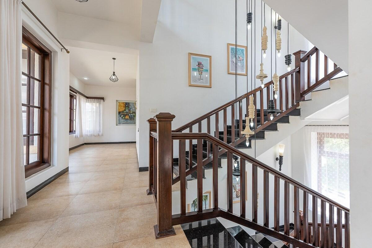 Public Area 2, Luxury Villa-Private Pool - 10BHK, North Goa
