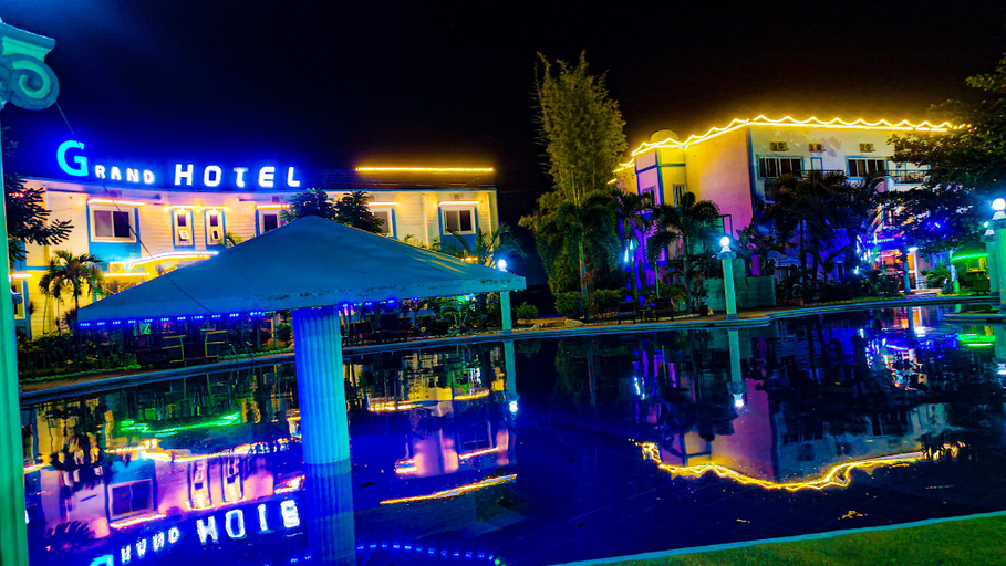 Others 4, Grand Hotel Clark, Mabalacat