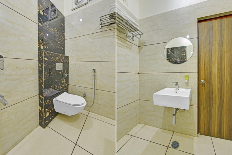 Bathroom, Hotel King's Turban, Jaipur