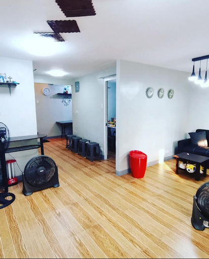 Others 4, Spacious 2 Storey Staycation House , Rodriguez
