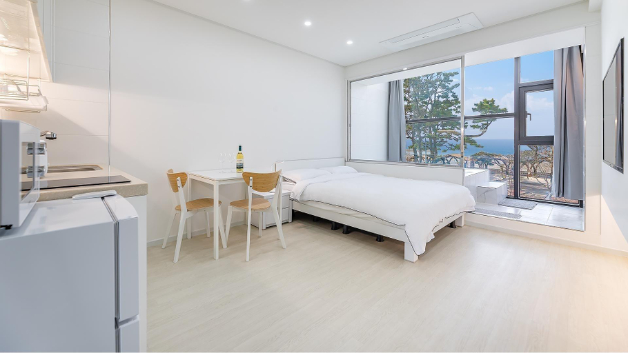 Bedroom 2, Yeongheongdo badanoel spa pension, Ongjin