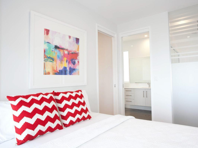 Bedroom, Bujerum Apartments on Burleigh, Gold Coast