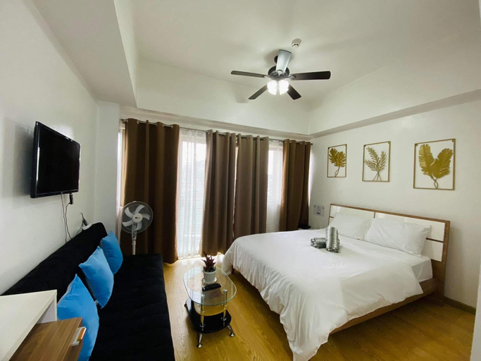 Bedroom 1, Room 542 - CedarPeak Condominium , Baguio City