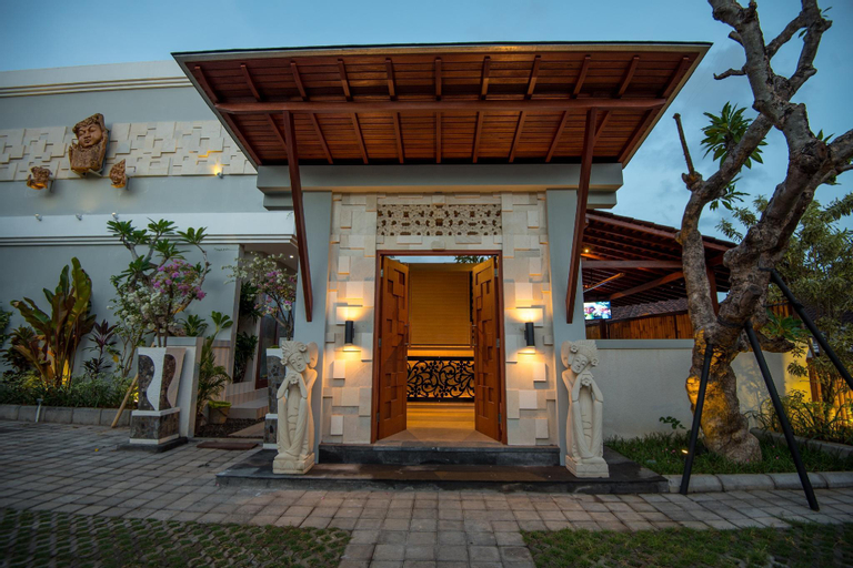 Bisma Guest Suite - prime location near the beach!, Badung