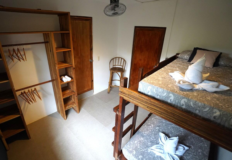 Bedroom 2, Fisheye Villa, El Nido