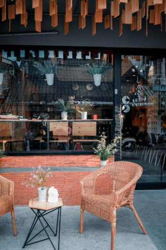 Food & Drinks, Poonpun Pet Friends Poshtel, Muang Chanthaburi