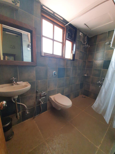 Bathroom 3, Vallone Vine yards, Nashik