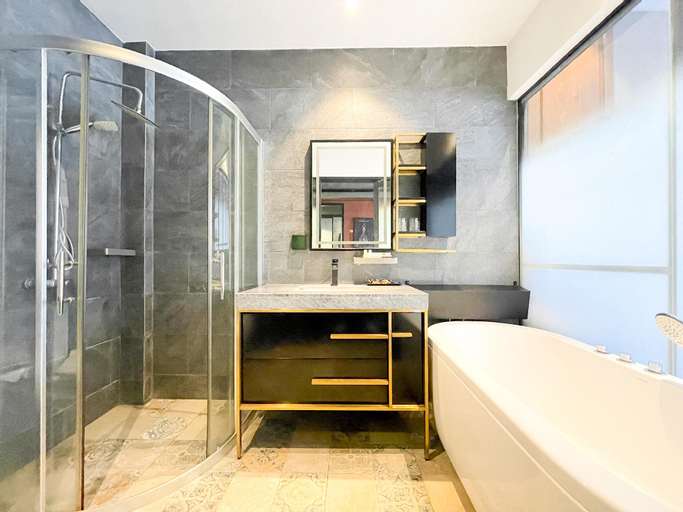 Bedroom 3, Premier Suite King Bed with Bathtub by Habitat, Phnom Penh