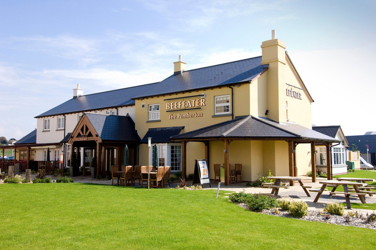 Exterior & Views 2, Premier Inn Llanelli Central East, Carmarthenshire