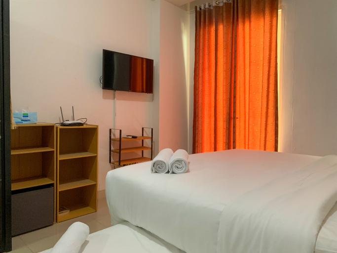 Bedroom 2, Modern and Comfy Studio Signature Park Grande Apartment By Travelio, Jakarta Selatan