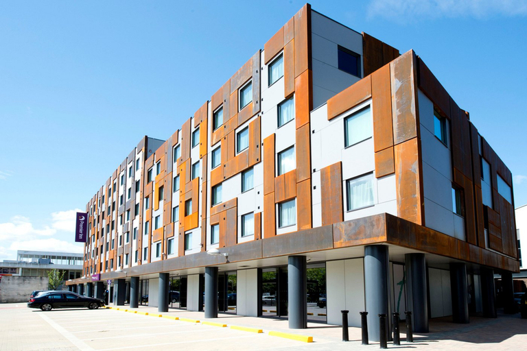 Exterior & Views 2, Premier Inn Milton Keynes Central - Theatre District, Milton Keynes