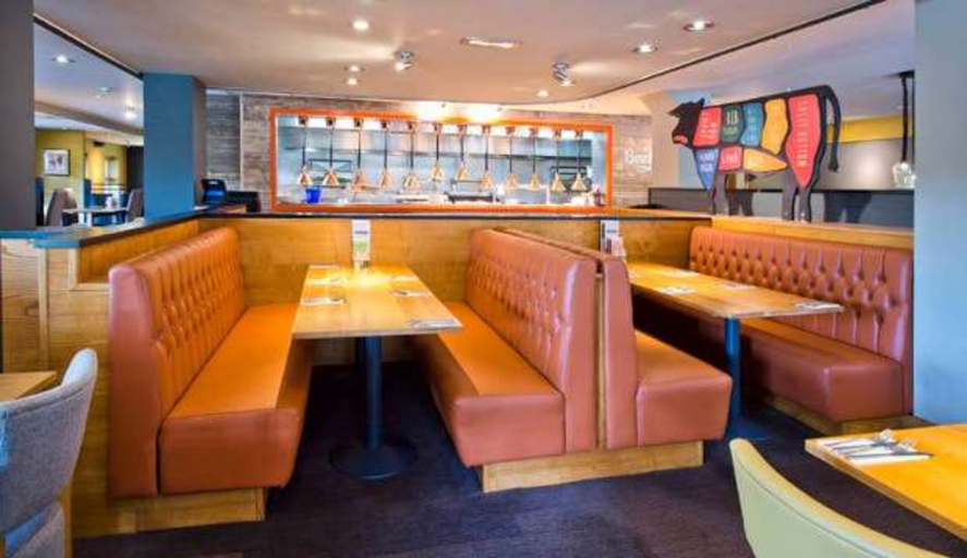 Food & Drinks 4, Premier Inn Llantrisant, Rhondda, Cynon, Taff