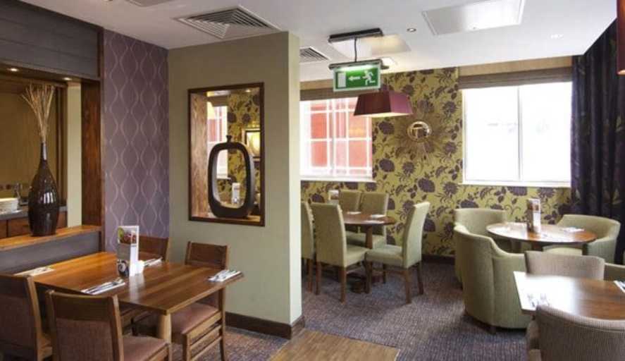 Food & Drinks 4, Premier Inn Warrington - M6/J21, Warrington