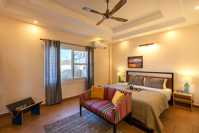 Bedroom, StayVista at Creek Edge Home, Kangra
