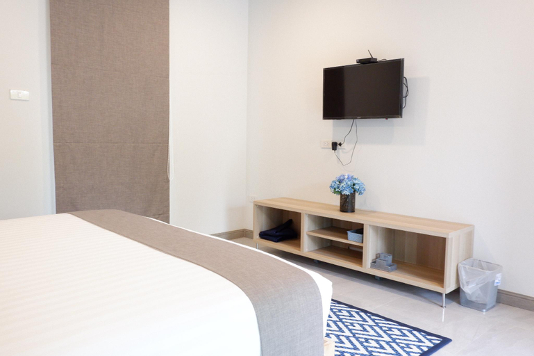 Bedroom 15