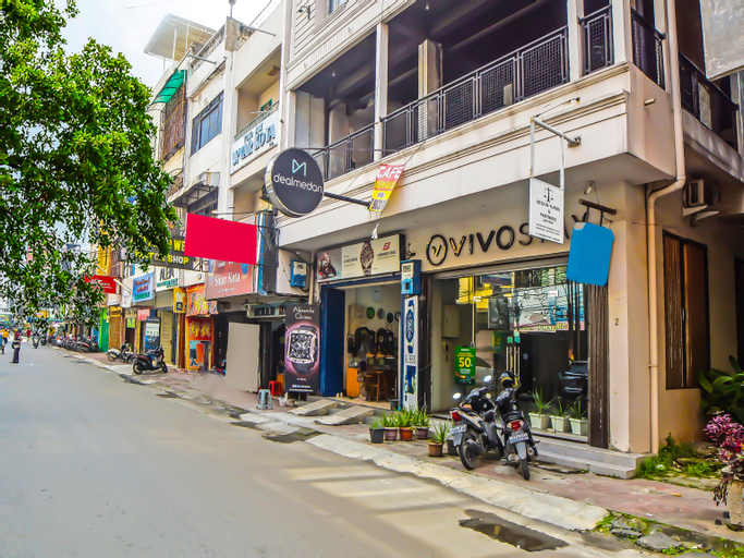 Exterior & Views 2, OYO 91996 Vivo Stay, Medan