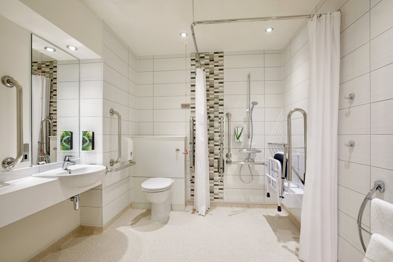 Bathroom 3, Premier Inn Kettering, Northamptonshire