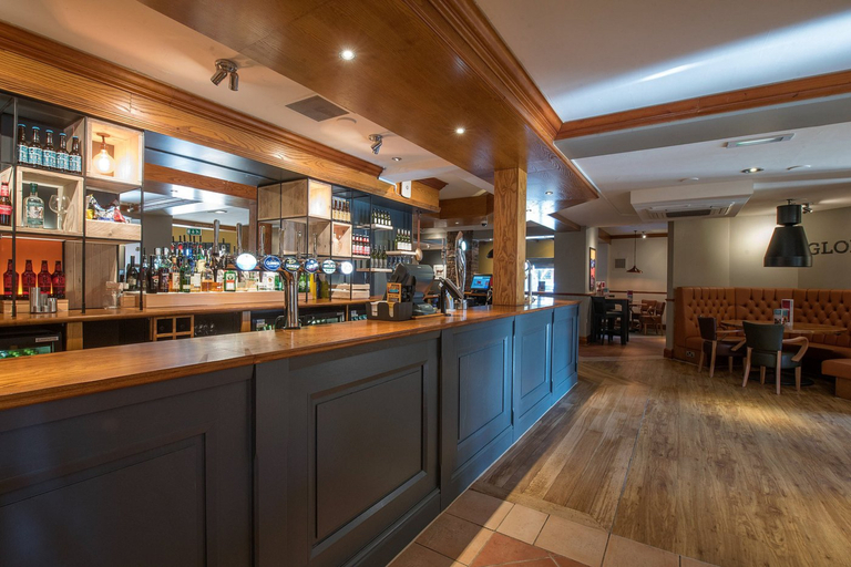 Food & Drinks 5, Premier Inn Walsall - M6 J10, Walsall