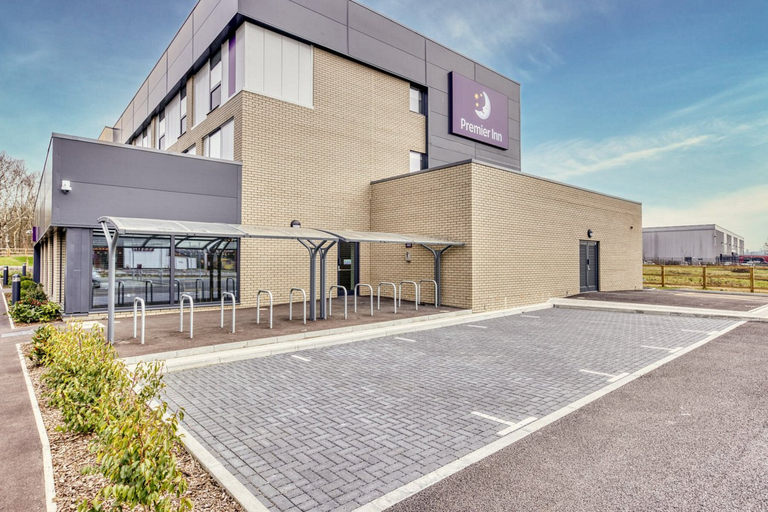 Exterior & Views 2, Premier Inn Uckfield, East Sussex