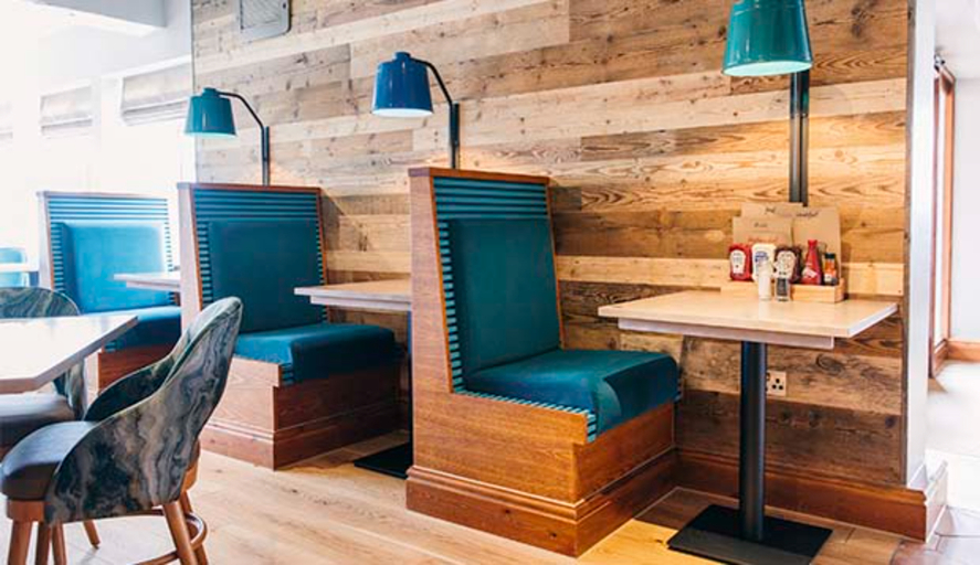Food & Drinks 4, Premier Inn Newcastle - Holystone, North Tyneside