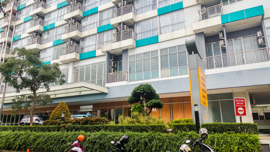 Exterior & Views, Comfy 1BR Apartment at H Residence By Travelio, East Jakarta