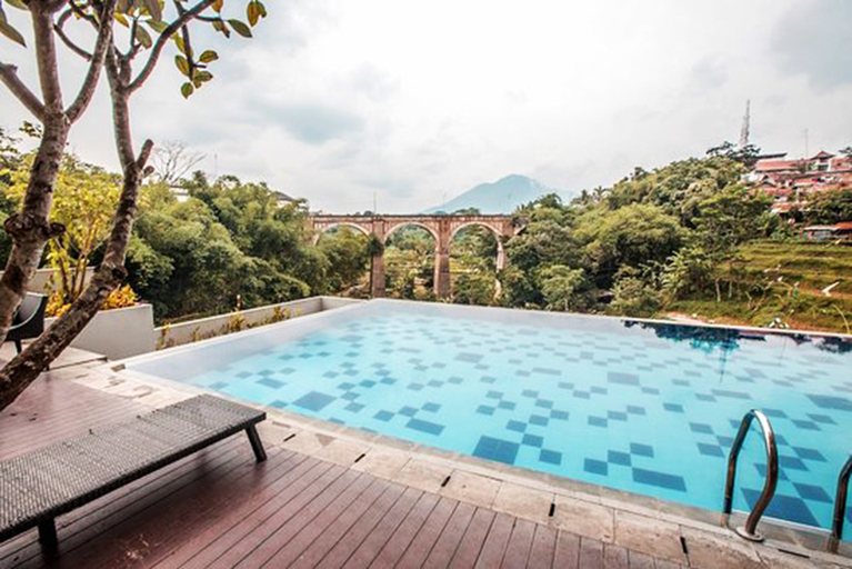 Sport & Beauty 4, Cozy Stay Studio at Taman Melati Jatinangor Apartment By Travelio, Sumedang