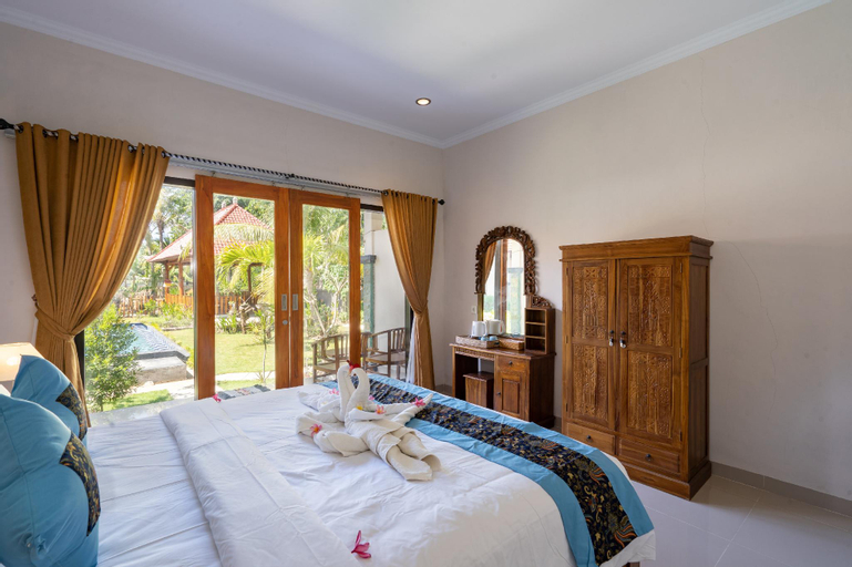 Bedroom 3, Surya Maha Bungallo 6 Deluxe Rooms Pool View #18, Klungkung