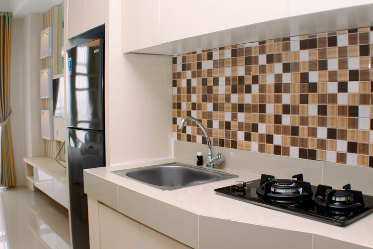 Others 3, Luxurious Studio at Vasanta Innopark Apartment By Travelio, Cikarang