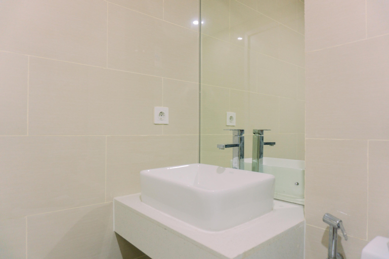 Bedroom 3, Luxury Studio at Daan Mogot City Apartment By Travelio, West Jakarta