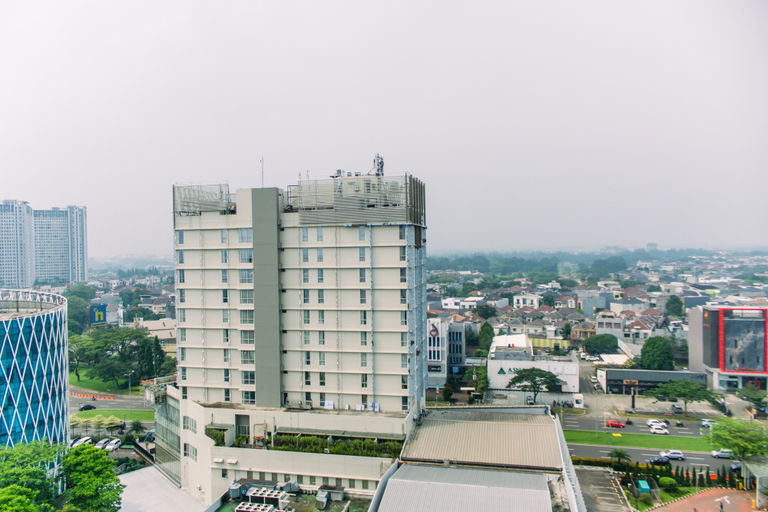 Others 3, Nice and Elegant Studio at Atria Residences Gading Serpong Apartment By Travelio, Tangerang