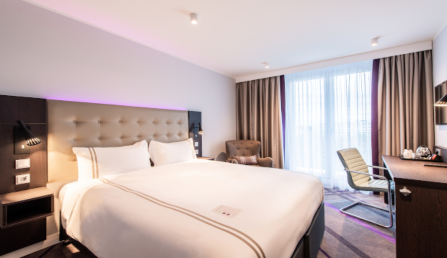 Bedroom 3, Premier Inn Leipzig City Oper, Leipzig