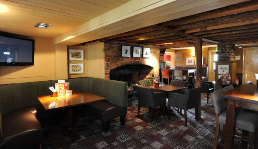 Food & Drinks 5, Premier Inn Southampton West, Hampshire