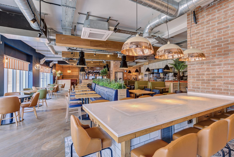 Food & Drinks 5, Premier Inn Portsmouth Dockyard, Portsmouth