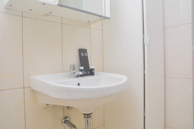 Bedroom 3, Comfortable and Tidy 1BR Callia Apartment By Travelio, East Jakarta