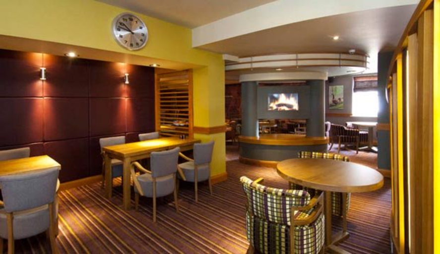 Food & Drinks 5, Premier Inn Swanley, London