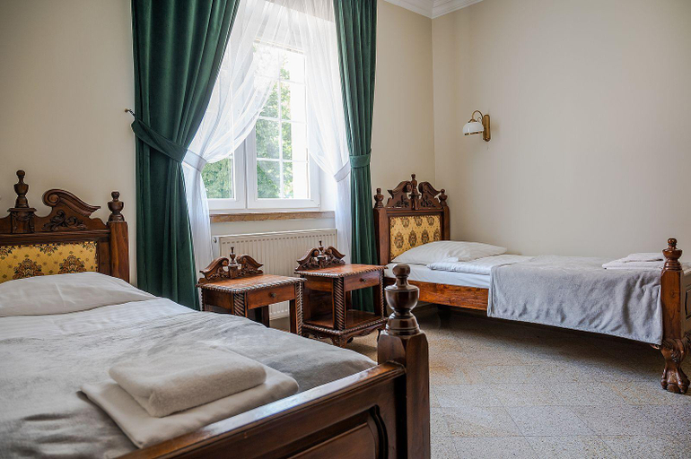 Bedroom 2, Zielony Kompleks Dwór Ostoya , Rzeszów