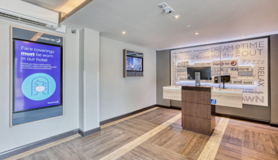 Others 5, Premier Inn Harlow East - Church Langley, Essex